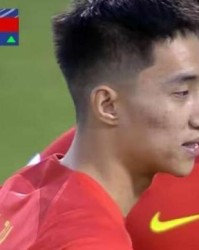 九游官网-于金永：踢中锋是为帮队友破门 彻底转型不太现实